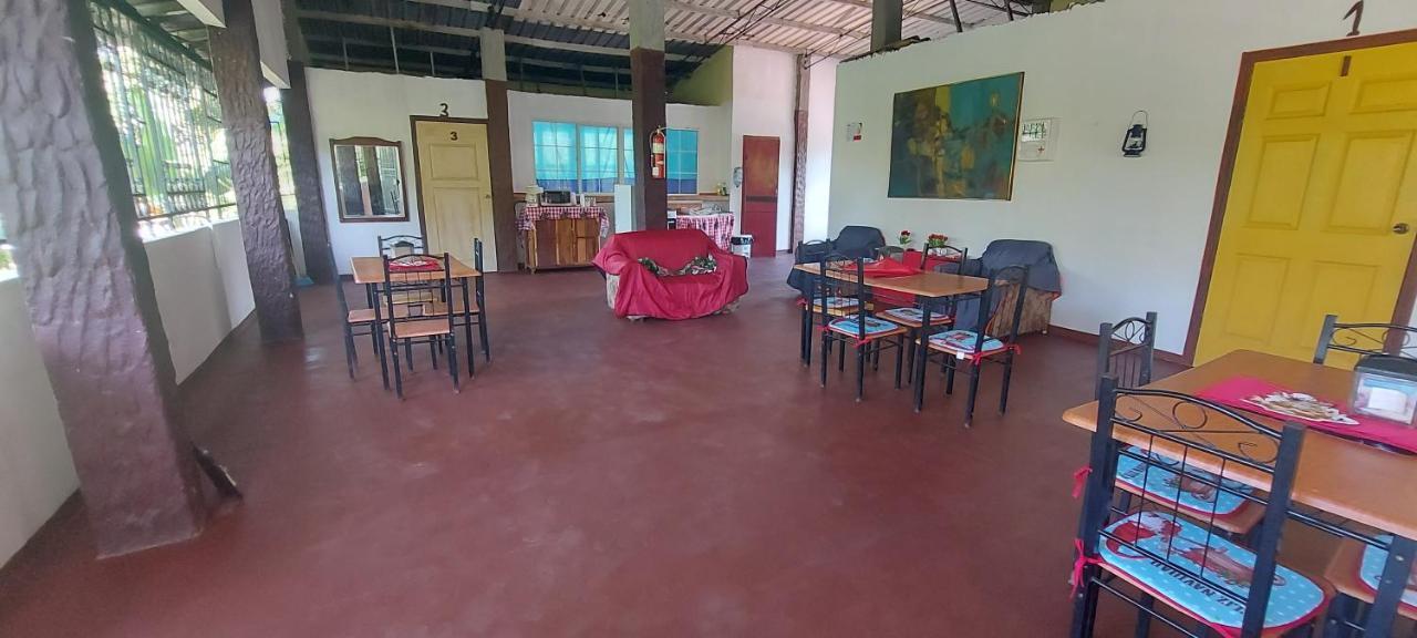 Hostal Don Quijote Llano Grande 外观 照片